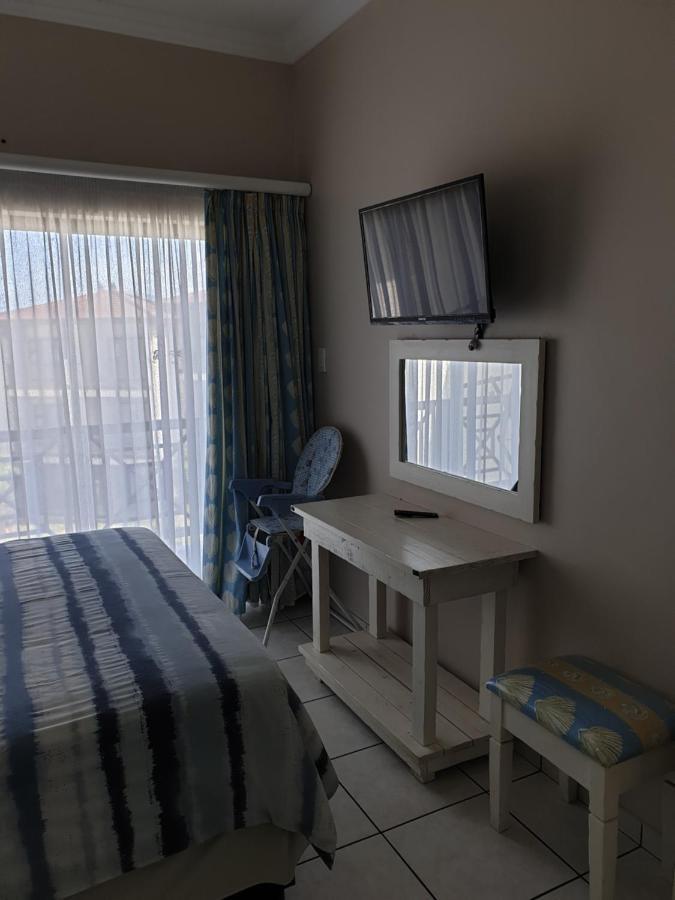 Topanga Holiday Home Uvongo Beach Luaran gambar
