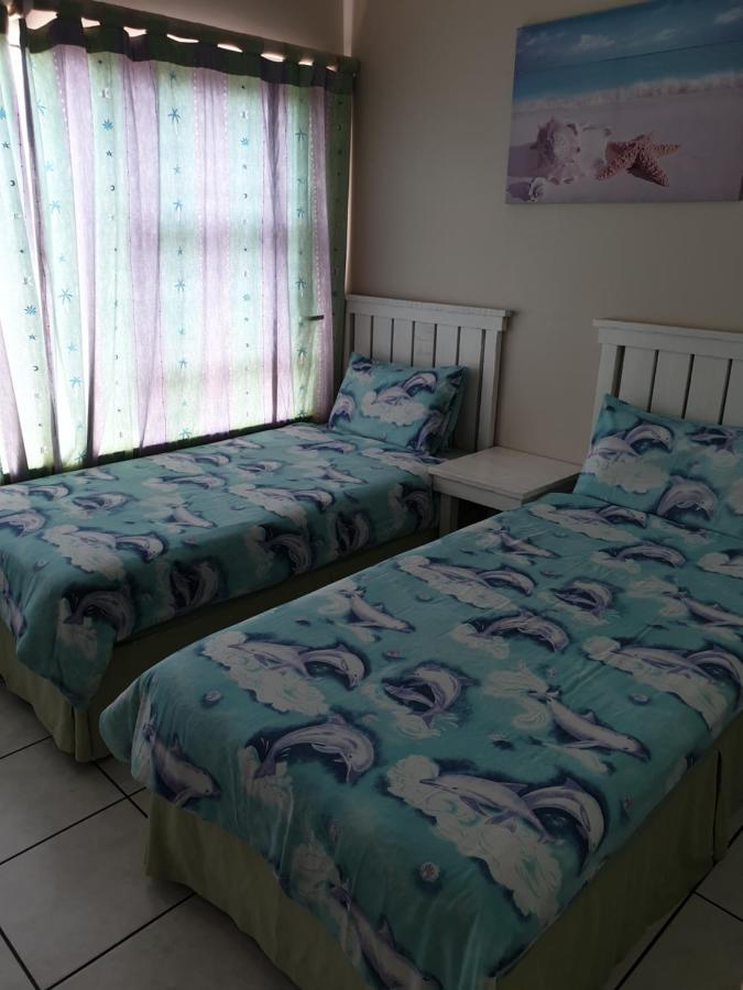 Topanga Holiday Home Uvongo Beach Luaran gambar